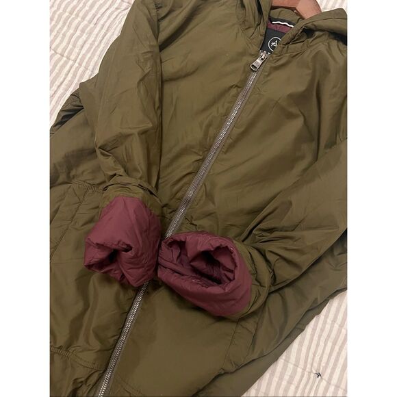 AETHER Lightweight Hooded Jacket – Olive/Maroon - Picture 16 of 16